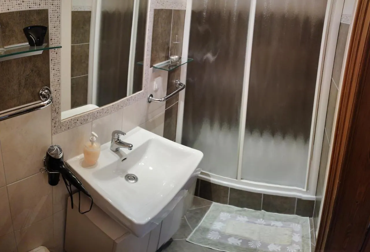 Holiday home Old House - Ferienhaus Selce Croatia