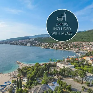 Hotel Slaven, Selce